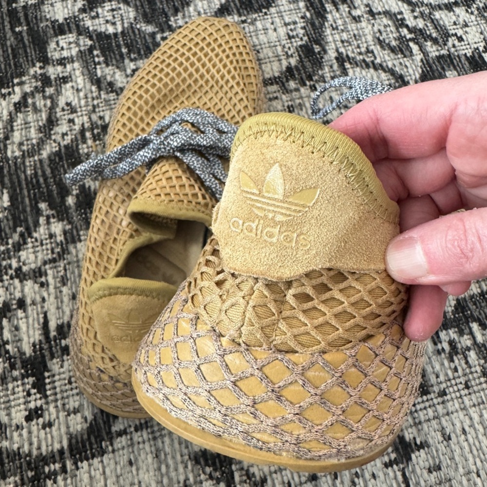 Adidas Deerupt Sneakers Tan/Gold - Men/Women